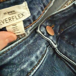 Women's Boot Cut Jeans - Blue